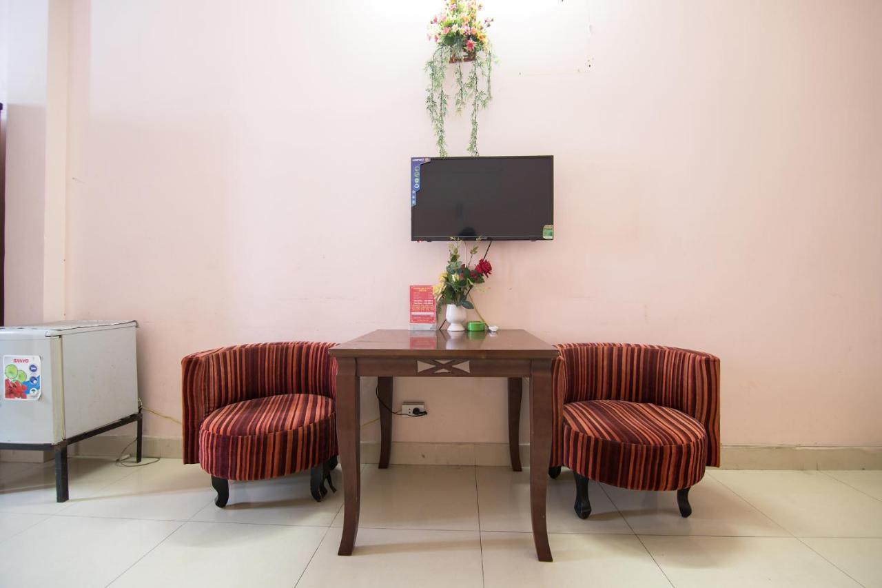 Reddoorz Plus Near Aeon Mall Tan Phu 2 Ho Chi Minh Zewnętrze zdjęcie