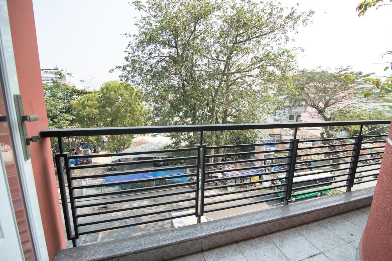 Reddoorz Plus Near Aeon Mall Tan Phu 2 Ho Chi Minh Zewnętrze zdjęcie