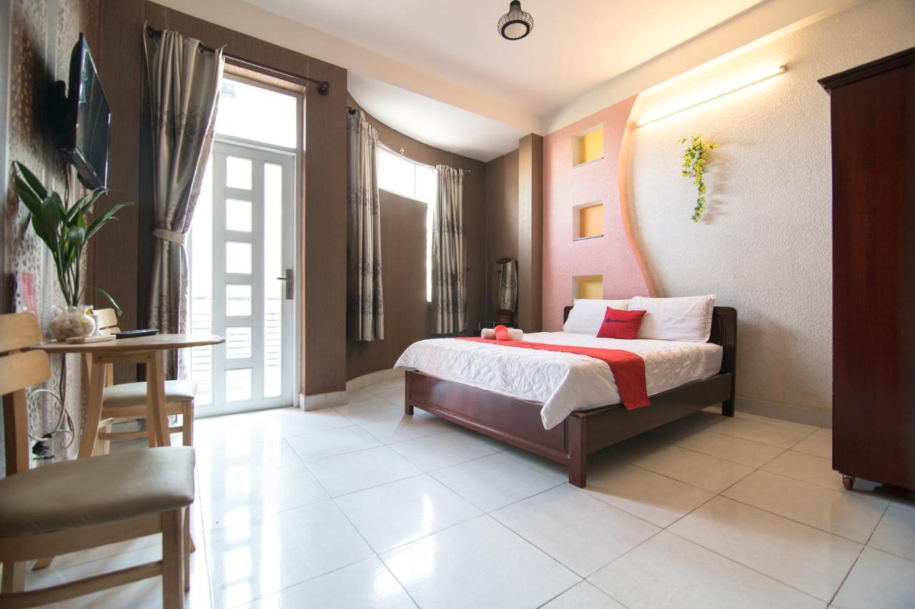 Reddoorz Plus Near Aeon Mall Tan Phu 2 Ho Chi Minh Zewnętrze zdjęcie